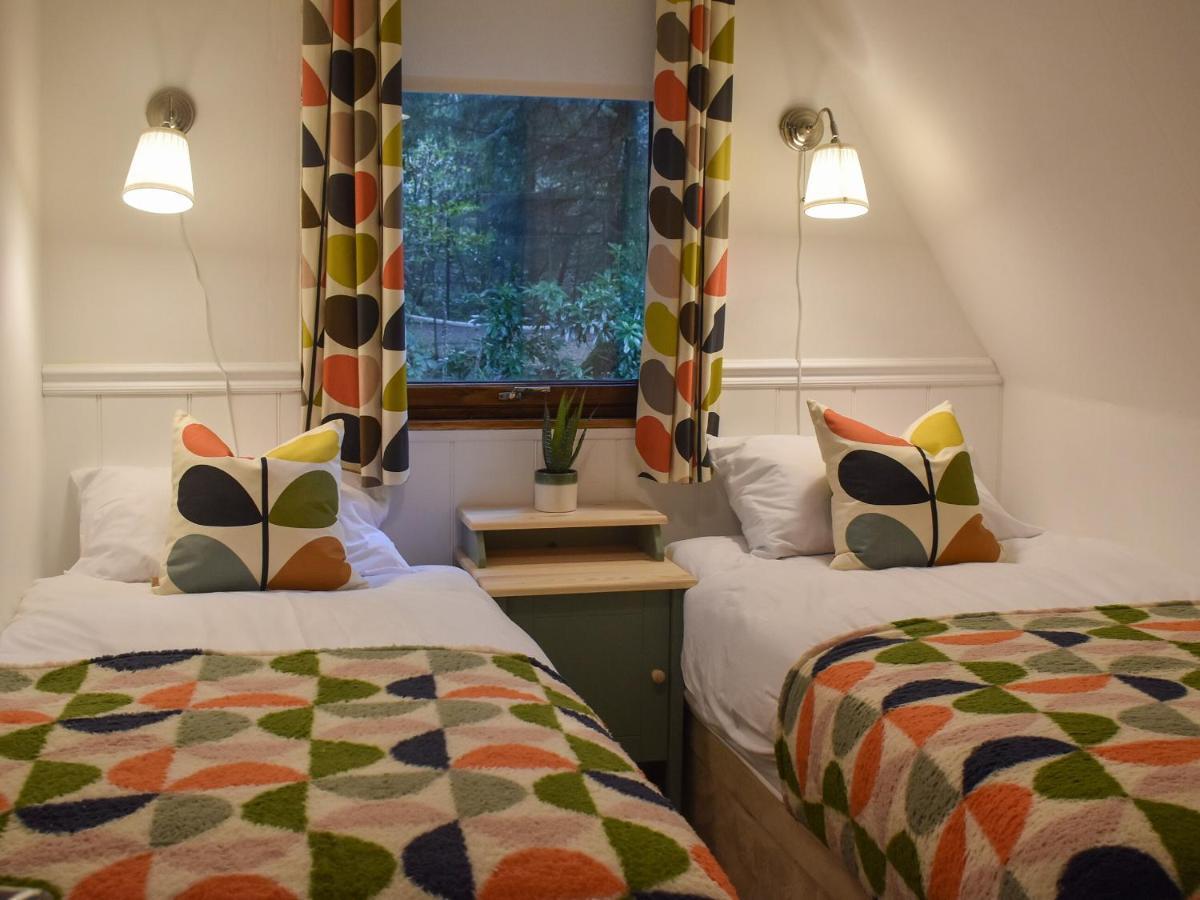 Pine Needle Lodge Kilfinnan エクステリア 写真